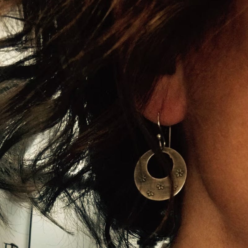 Vintage Women's Round Flower Drop Earrings