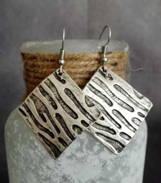 New Geometric Quad Bark Stripe Earrings