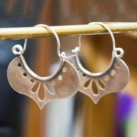 Delicate Openwork Heart Earrings