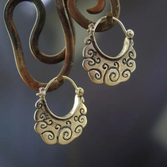 Vintage Exquisite Silvery Pattern Hoop Earrings