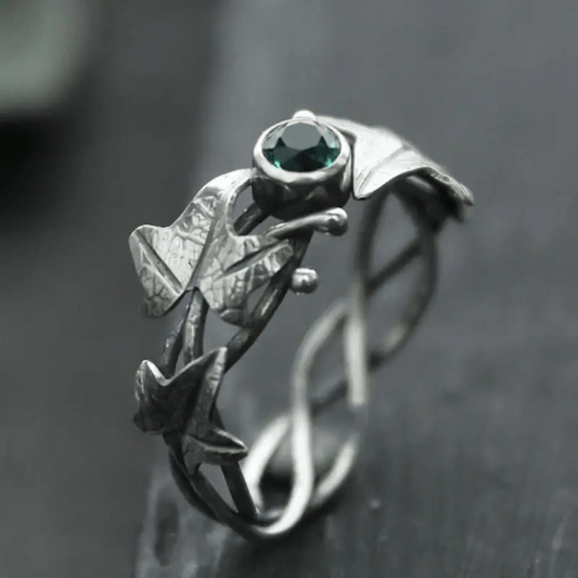 Vintage Leaf Ring