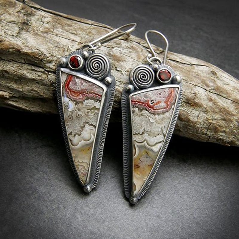 Retro Geometric Triangular Agate Red Diamond Earrings