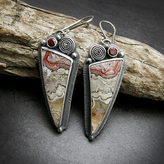 Retro Geometric Triangular Agate Red Diamond Earrings