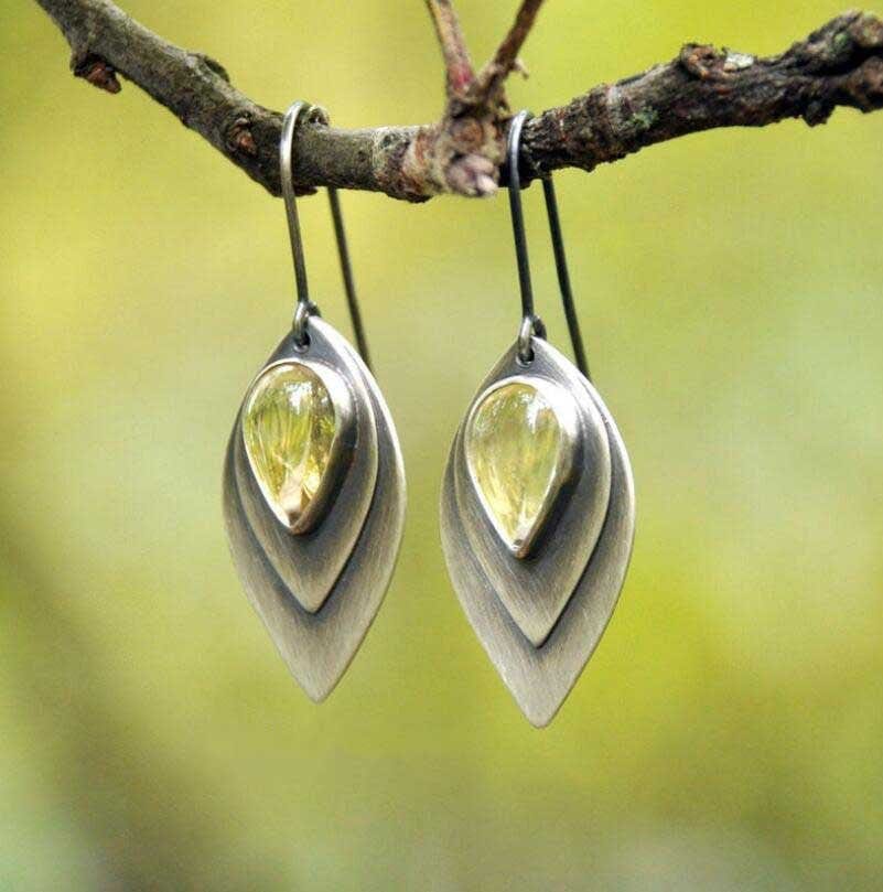 Geometric Water Drop Leaf Earrings