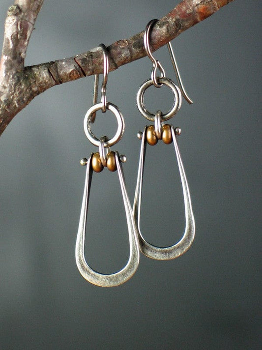 Two-tone minimalist niche design earrings