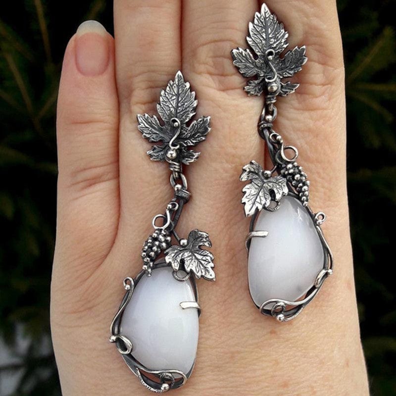 Leaf White Water Drop Earrings