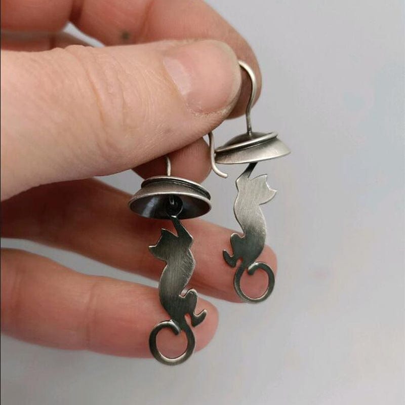 Personality silhouette cat earrings